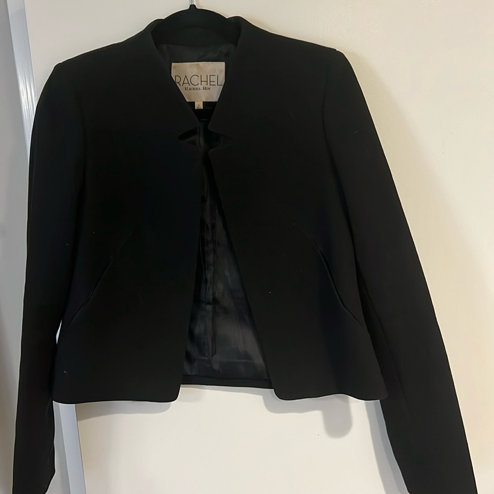Rachel Roy cropped black blazer